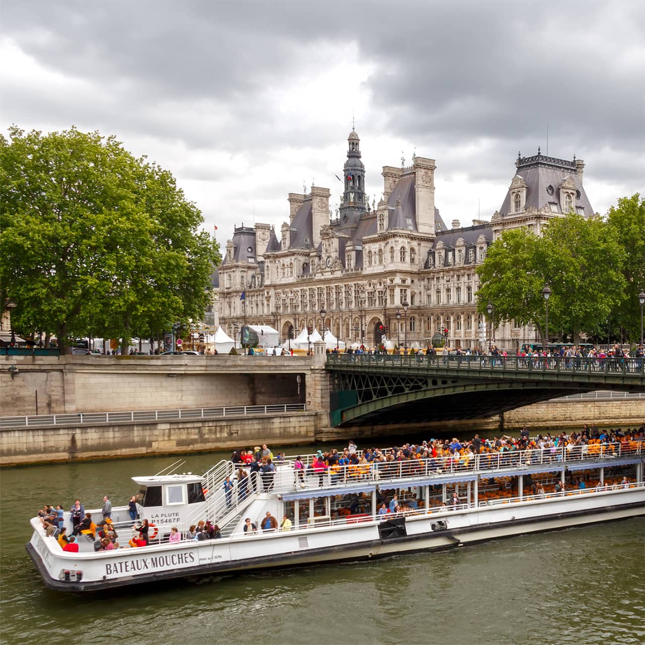 hotel de ville crociera sulla senna